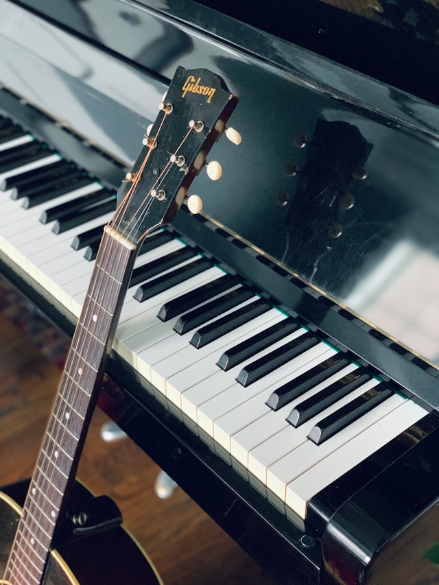 piano guitar